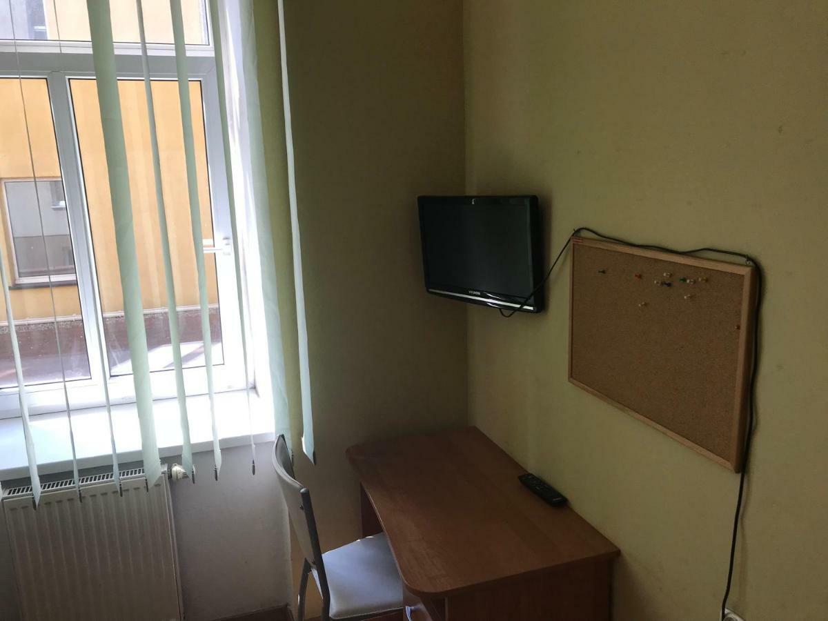 Clarus Mons Studio Vandrehjem Częstochowa Eksteriør billede