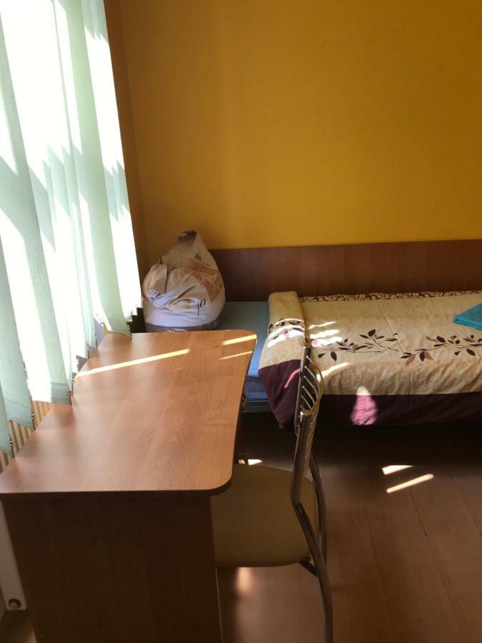 Clarus Mons Studio Vandrehjem Częstochowa Eksteriør billede
