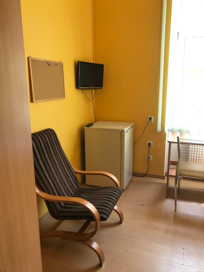 Clarus Mons Studio Vandrehjem Częstochowa Eksteriør billede